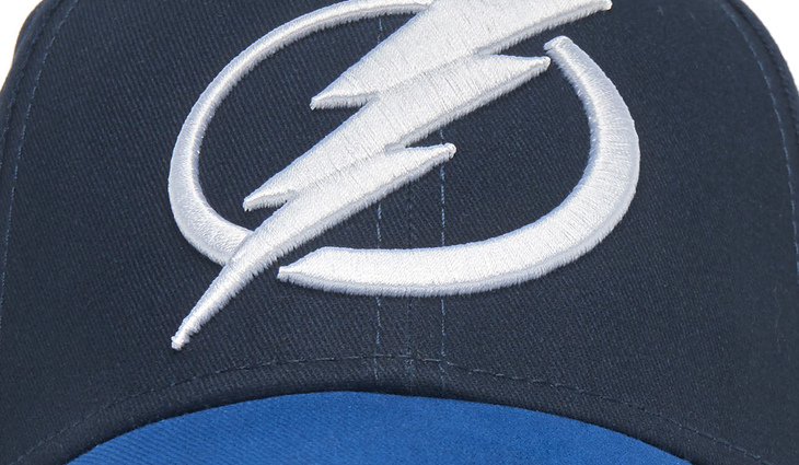 31226 Бейсболка Tampa Bay Lightning - фото №3