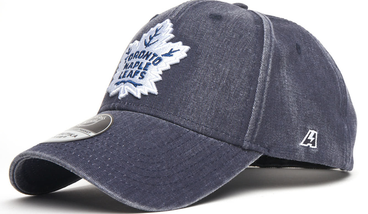 31532 Бейсболка Toronto Maple Leafs - фото №1