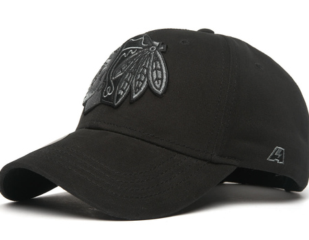 31601 Бейсболка Chicago Blackhawks - фото товара №1