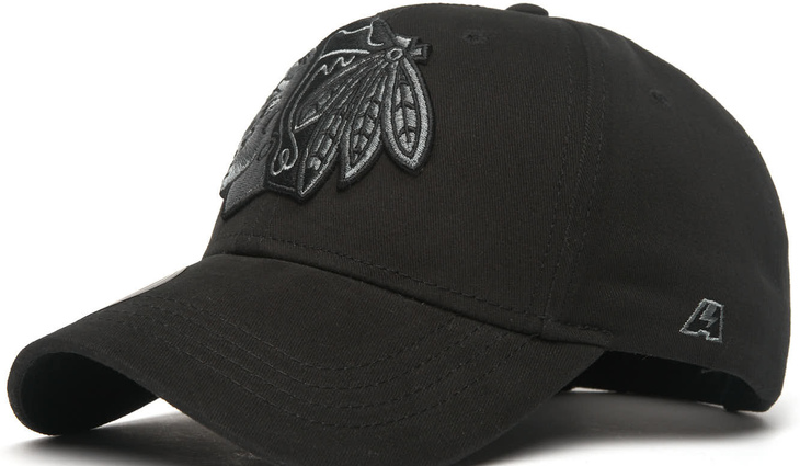 31601 Бейсболка Chicago Blackhawks - фото №1