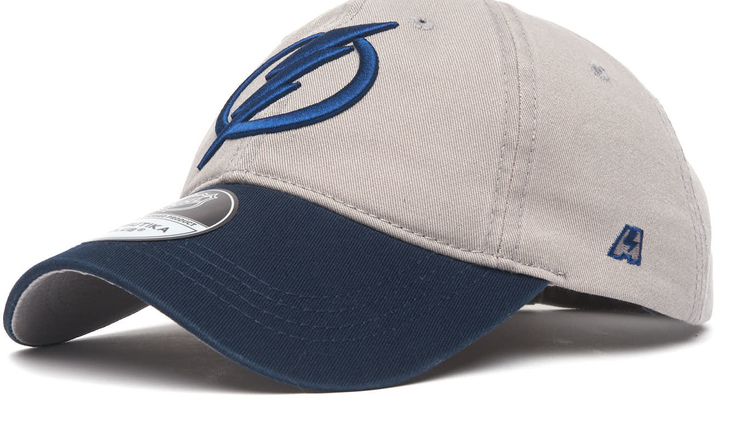 31654 Бейсболка Tampa Bay Lightning - фото №1