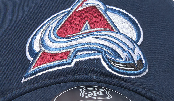 31588 Бейсболка Colorado Avalanche - фото №3