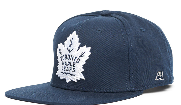 31083 Бейсболка Toronto Maple Leafs - фото №1